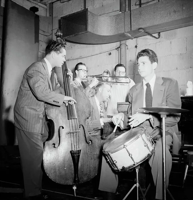 Framed Print : Portrait of Stan Kenton, Kai Winding, Eddie Safranski, Pete Rugolo, and Shelly Manne, N.Y.(?), 1947. Creator: William Paul Gottlieb Framed Print : Portrait of Stan Kenton, Kai Winding, Eddie Safranski, Pete Rugolo, and Shelly Manne, N.Y.(?), 1947. Creator: William Paul Gottlieb