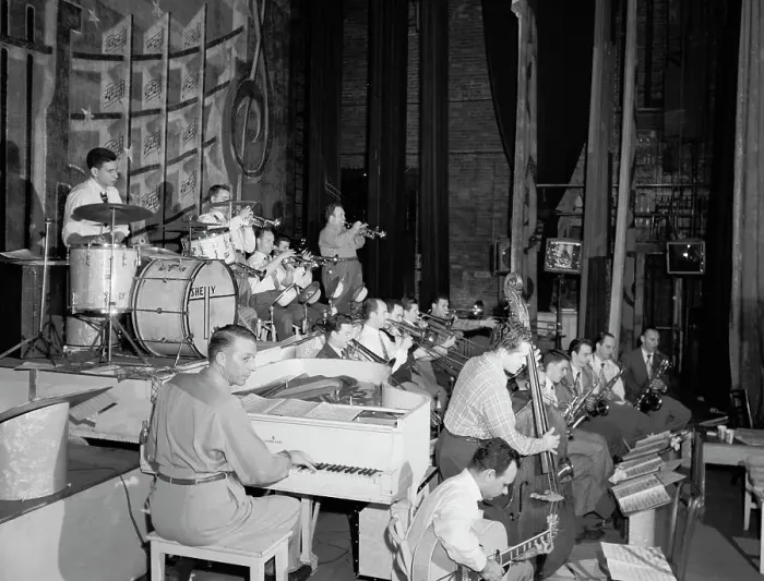 Framed Print : Portrait of Stan Kenton, Laurindo Almeida, Eddie Safranski, Bob Cooper, Art...Richmond, Va.(?), 1947 Creator: William Paul Gottlieb Framed Print : Portrait of Stan Kenton, Laurindo Almeida, Eddie Safranski, Bob Cooper, Art...Richmond, Va.(?), 1947 Creator: William Paul Gottlieb