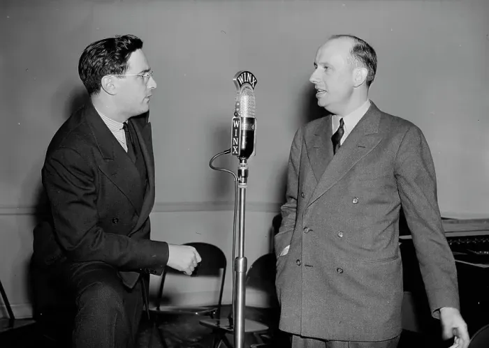 Framed Print : Portrait of Ted Weems and William P. Gottlieb, WINX, Washington, D.C. ca. 1940. Creator: Delia Potofsky Gottlieb Framed Print : Portrait of Ted Weems and William P. Gottlieb, WINX, Washington, D.C. ca. 1940. Creator: Delia Potofsky Gottlieb