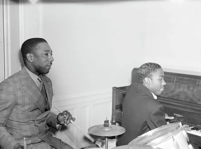 Framed Print : Portrait of Tommy Myles and John Malachi, Turkish Embassy, Washington, D.C. 1938. Creator: William Paul Gottlieb Framed Print : Portrait of Tommy Myles and John Malachi, Turkish Embassy, Washington, D.C. 1938. Creator: William Paul Gottlieb