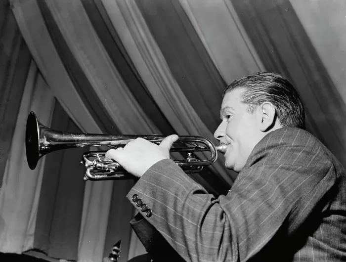 Framed Print : Portrait of Wild Bill Davison, Eddie Condon's, New York, N.Y. ca. June 1946. Creator: William Paul Gottlieb Framed Print : Portrait of Wild Bill Davison, Eddie Condon's, New York, N.Y. ca. June 1946. Creator: William Paul Gottlieb