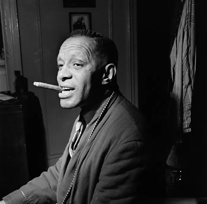 Framed Print : Portrait of Willie Smith in his apartment, Manhattan, New York, N.Y. ca. Jan. 1947. Creator: William Paul Gottlieb Framed Print : Portrait of Willie Smith in his apartment, Manhattan, New York, N.Y. ca. Jan. 1947. Creator: William Paul Gottlieb
