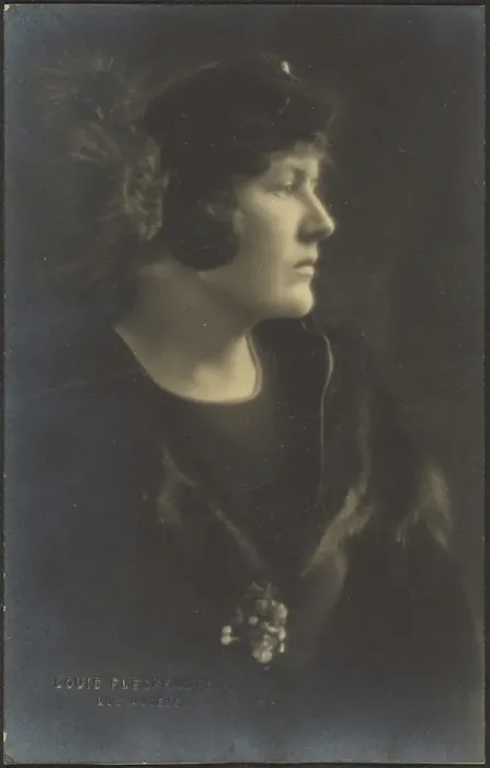 Framed Print : Portrait of a Woman in Fur Cape, 1907-1924. Creator: Louis Fleckenstein Framed Print : Portrait of a Woman in Fur Cape, 1907-1924. Creator: Louis Fleckenstein