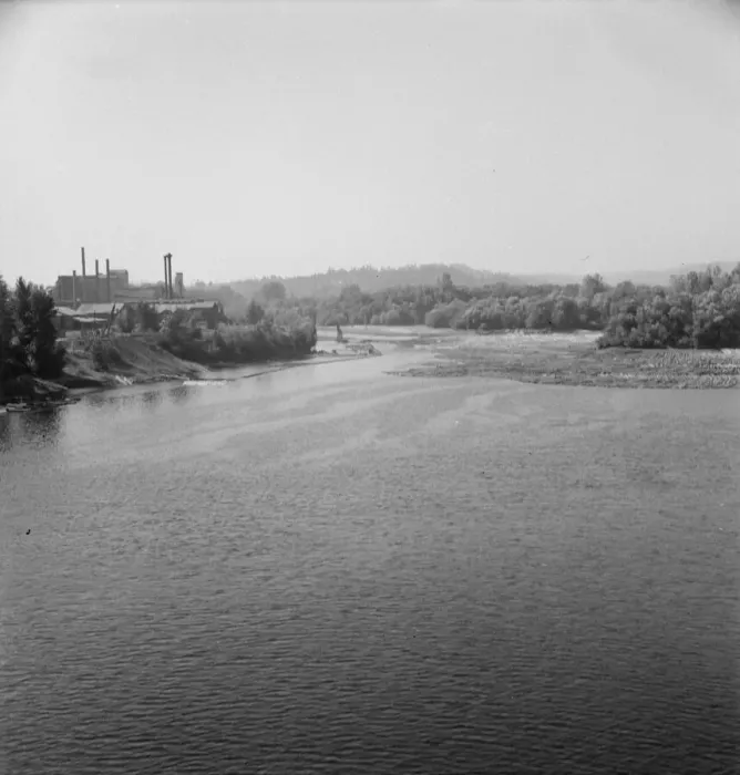 Framed Print : Possibly: Log rafts on the Williamette River between Salem and Independence, Oregon, 1939. Creator: Dorothea Lange Framed Print : Possibly: Log rafts on the Williamette River between Salem and Independence, Oregon, 1939. Creator: Dorothea Lange