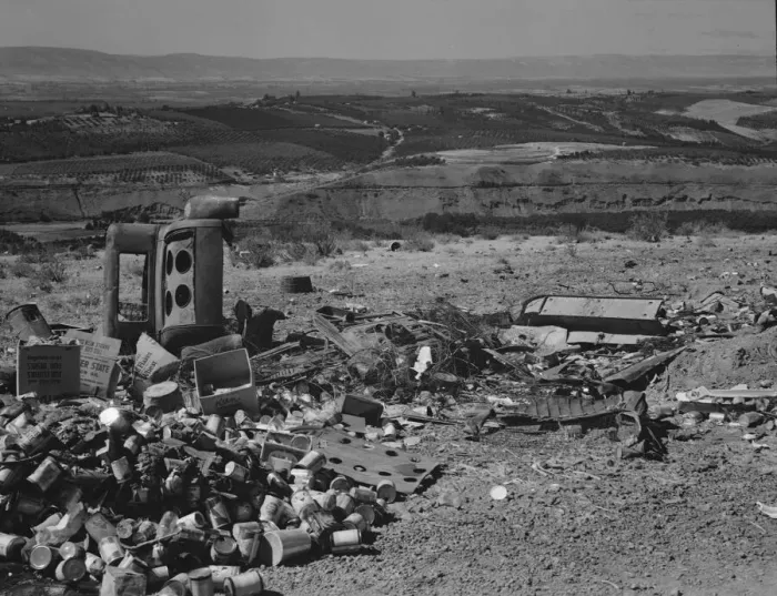 Framed Print : Possibly: The valley below seen from advertised lookout point, Yakima Valley, Washington, 1939. Creator: Dorothea Lange Framed Print : Possibly: The valley below seen from advertised lookout point, Yakima Valley, Washington, 1939. Creator: Dorothea Lange