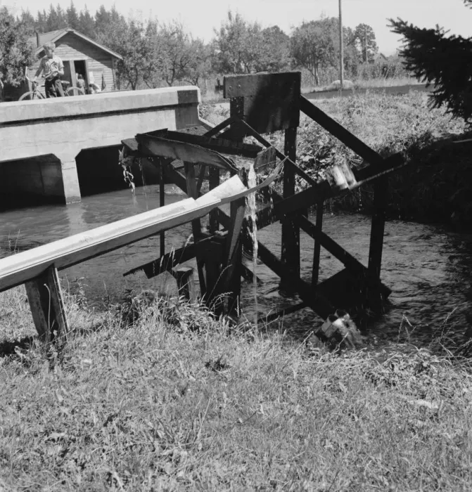 Framed Print : Possibly: Waterwheel for field irrigation... north of West Stayton, Marion County, Oregon, 1939. Creator: Dorothea Lange Framed Print : Possibly: Waterwheel for field irrigation... north of West Stayton, Marion County, Oregon, 1939. Creator: Dorothea Lange