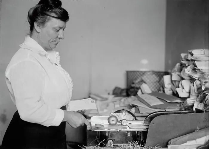 Framed Print : Post Office Department - Sealing Machine, 1917. Creator: Harris & Ewing. Post Office Department - Sealing Machine, 1917. Creator: Harris & Ewing Framed Print : Post Office Department - Sealing Machine, 1917. Creator: Harris & Ewing. Post Office Department - Sealing Machine, 1917. Creator: Harris & Ewing