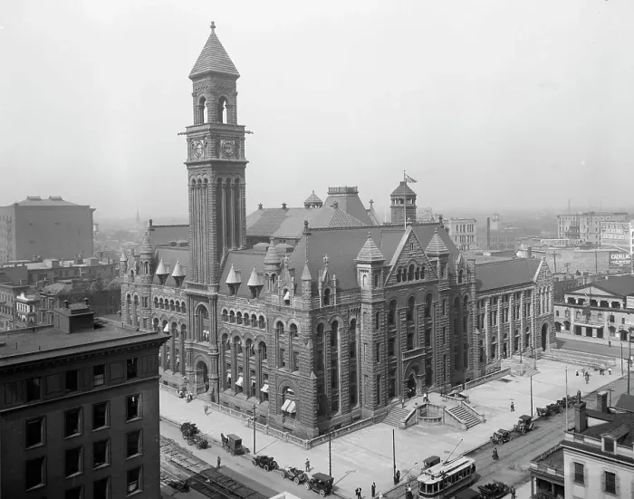 Framed Print : Post office, Detroit, Mich. between 1910 and 1920. Creator: Unknown Framed Print : Post office, Detroit, Mich. between 1910 and 1920. Creator: Unknown