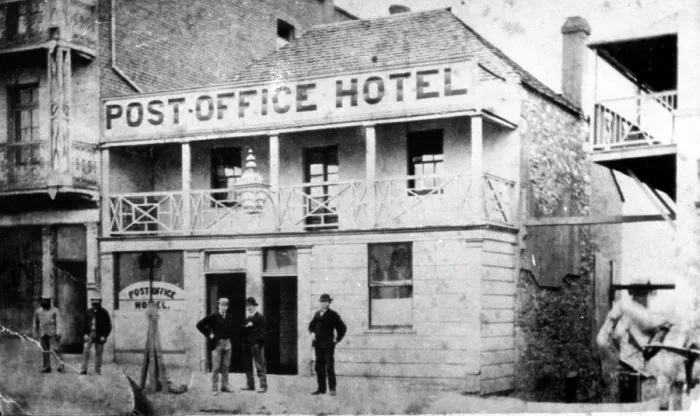 Framed Print : Post Office Hotel, Queen Street, Brisbane, c1873. Creator: Unknown Framed Print : Post Office Hotel, Queen Street, Brisbane, c1873. Creator: Unknown