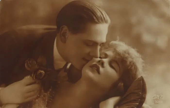 Framed Print : Postcard of romantic vintage couple, in sepia Framed Print : Postcard of romantic vintage couple, in sepia