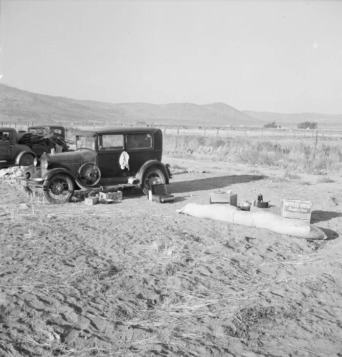 Framed Print : Potato workers camp, no tents, waiting for... Outskirts of Merrill, Klamath County, Oregon, 1939. Creator: Dorothea Lange Framed Print : Potato workers camp, no tents, waiting for... Outskirts of Merrill, Klamath County, Oregon, 1939. Creator: Dorothea Lange