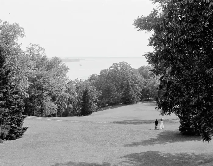 Framed Print : Down the Potomac from Mt. Vernon, c.between 1910 and 1920. Creator: Unknown Framed Print : Down the Potomac from Mt. Vernon, c.between 1910 and 1920. Creator: Unknown