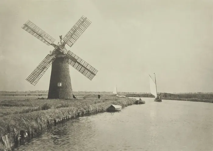 Framed Print : Potter Heigham, Norfolk Broads. From the album: Photograph album - England, 1920s. Creator: Harry Moult Framed Print : Potter Heigham, Norfolk Broads. From the album: Photograph album - England, 1920s. Creator: Harry Moult