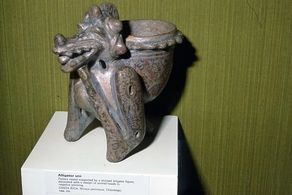 Pottery Vessel supported by Alligator Figure, Nicoya Peninsula, Chorotega, Costa Rica