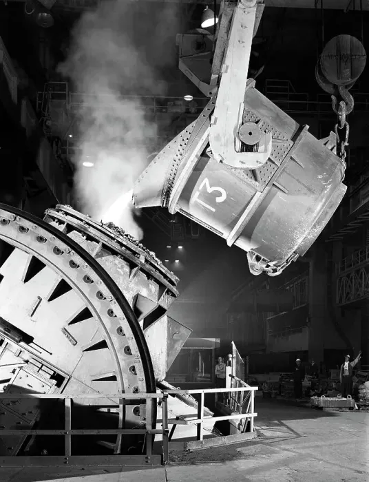 Framed Print : Pouring iron into a Kaldo unit, Park Gate Iron and Steel Co, Rotherham, South Yorkshire, 1964 Framed Print : Pouring iron into a Kaldo unit, Park Gate Iron and Steel Co, Rotherham, South Yorkshire, 1964