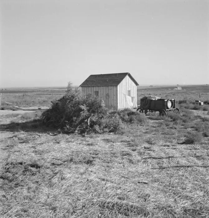 Framed Print : The preachers house, Dead Ox Flat, Malheur County, Oregon, 1939. Creator: Dorothea Lange Framed Print : The preachers house, Dead Ox Flat, Malheur County, Oregon, 1939. Creator: Dorothea Lange