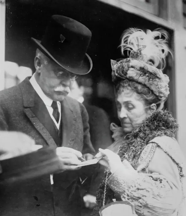 Framed Print : Pres. B.I. Wheeler and Mrs. Phoebe A. Hearst, between c1910 and c1915. Creator: Bain News Service Framed Print : Pres. B.I. Wheeler and Mrs. Phoebe A. Hearst, between c1910 and c1915. Creator: Bain News Service