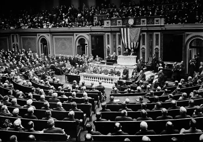 Framed Print : Pres. Wilson addressing Congress, 1913. Creator: Bain News Service Framed Print : Pres. Wilson addressing Congress, 1913. Creator: Bain News Service