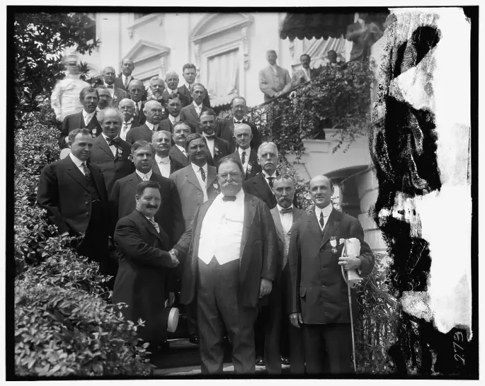 Framed Print : President Taft with members of Notification Committee, between 1910 and 1920. Creator: Harris & Ewing. President Taft with members of Notification Committee, between 1910 and 1920. Creator: Harris & Ewing Framed Print : President Taft with members of Notification Committee, between 1910 and 1920. Creator: Harris & Ewing. President Taft with members of Notification Committee, between 1910 and 1920. Creator: Harris & Ewing