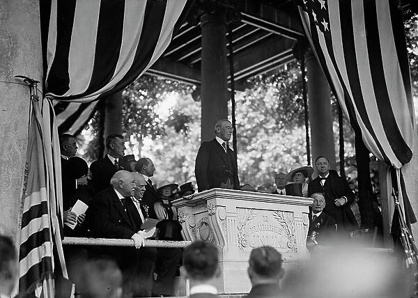 President Wilson Speaking, Memorial Day, Arlington National Cemetery, 1917. Creator: Harris & Ewing. President Wilson Speaking, Memorial Day, Arlington National Cemetery, 1917. Creator: Harris & Ewing