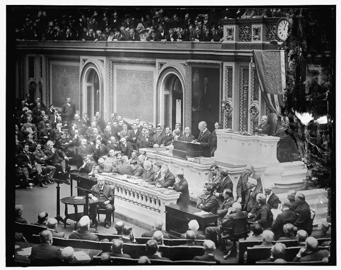 Framed Print : President Woodrow Wilson addressing Joint Session of Congress, between 1910 and 1920. Creator: Harris & Ewing. President Woodrow Wilson addressing Joint Session of Congress, between 1910 and 1920. Creator: Harris & Ewing Framed Print : President Woodrow Wilson addressing Joint Session of Congress, between 1910 and 1920. Creator: Harris & Ewing. President Woodrow Wilson addressing Joint Session of Congress, between 1910 and 1920. Creator: Harris & Ewing