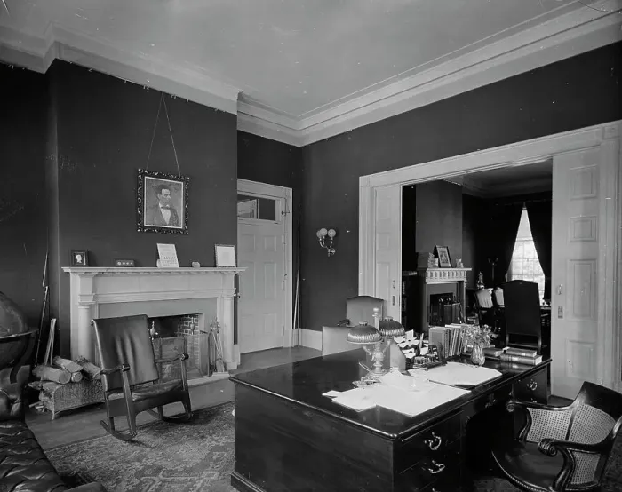 Framed Print : President's Office, White House, The, 1904 May. Creator: Unknown Framed Print : President's Office, White House, The, 1904 May. Creator: Unknown