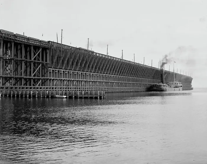 Framed Print : Presque Isle ore docks, Marquette, Mich. (1905?). Creator: Unknown Framed Print : Presque Isle ore docks, Marquette, Mich. (1905?). Creator: Unknown