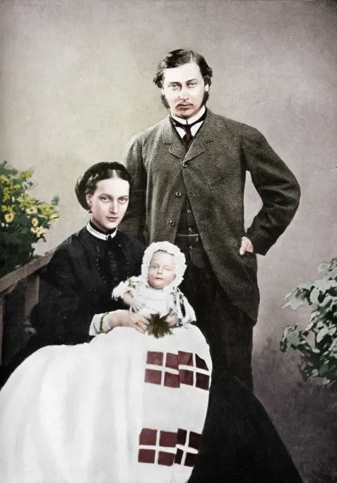 Framed Print : The Prince and Princess of Wales with the infant Prince Albert Victor, 1864 (1910). Artist: Vernon Heath Framed Print : The Prince and Princess of Wales with the infant Prince Albert Victor, 1864 (1910). Artist: Vernon Heath