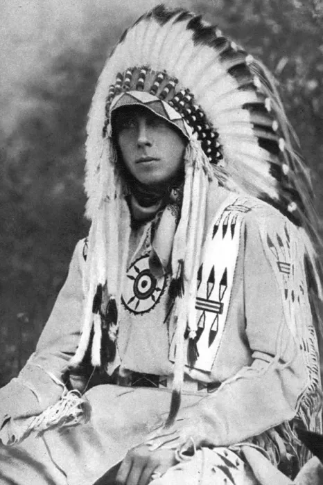Framed Print : The Prince of Wales in Native American dress, Canada, c1930s