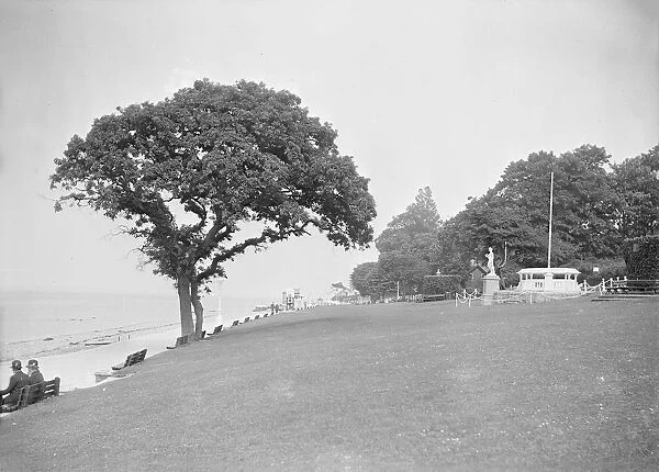 Princes Green, Cowes, Isle of Wight, c1935. Creator: Kirk & Sons of Cowes