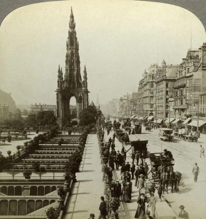 Framed Print : Princes Street and the Scott Monument, Edinburgh, Scotland, c late 19th century. Artist: Underwood & Underwood Framed Print : Princes Street and the Scott Monument, Edinburgh, Scotland, c late 19th century. Artist: Underwood & Underwood