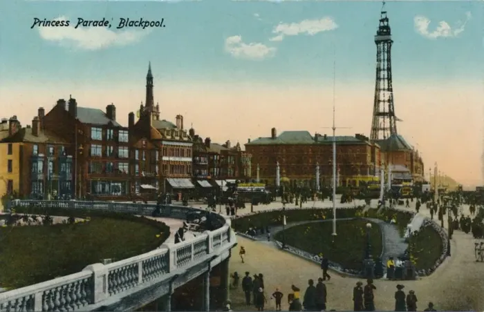 Framed Print : Princess Parade, Blackpool, c1915 Framed Print : Princess Parade, Blackpool, c1915