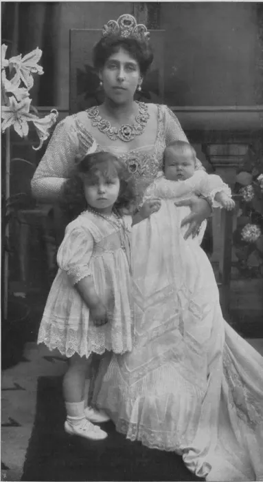 Framed Print : Princess Victoria Melita of Saxe-Coburg and Gotha with her daughters Maria and Kira, c. 1907 Framed Print : Princess Victoria Melita of Saxe-Coburg and Gotha with her daughters Maria and Kira, c. 1907