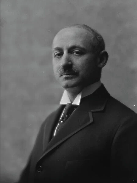 Prine, L.M. Mr. portrait photograph, 1916. Creator: Arnold Genthe