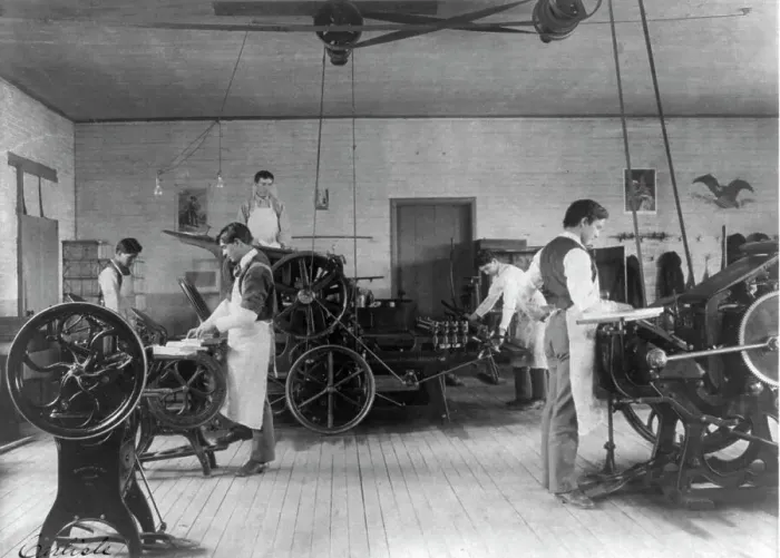 Framed Print : Printing press room, Carlisle Indian School, Carlisle, Pennsylvania, 1901. Creator: Frances Benjamin Johnston