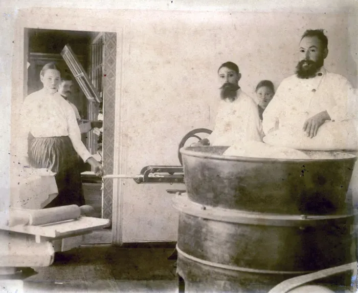 Framed Print : Production of mineral water cake, Yessentuki, Russia, 1900s Framed Print : Production of mineral water cake, Yessentuki, Russia, 1900s