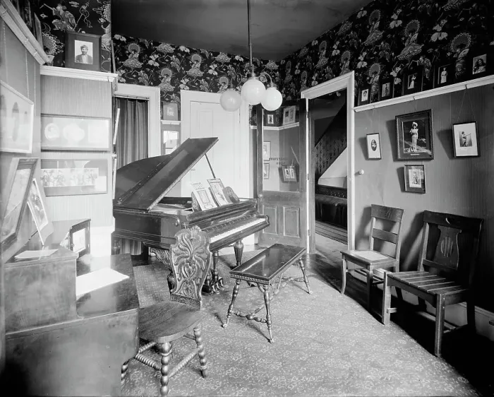 Framed Print : Professionals room, Whitney Warner Publishing Co. Detroit, Mich. between 1900 and 1905. Creator: Unknown Framed Print : Professionals room, Whitney Warner Publishing Co. Detroit, Mich. between 1900 and 1905. Creator: Unknown