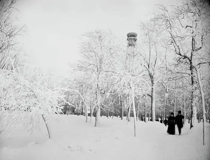 Framed Print : Prospect Park, Niagara, in winter, between 1880 and 1901. Creator: Unknown Framed Print : Prospect Park, Niagara, in winter, between 1880 and 1901. Creator: Unknown