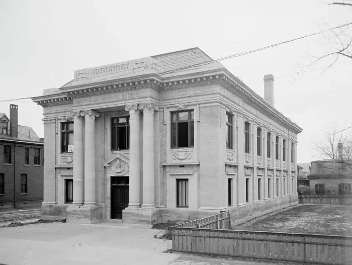 Framed Print : Public Library, Norfolk, Va. between 1900 and 1906. Creator: Unknown Framed Print : Public Library, Norfolk, Va. between 1900 and 1906. Creator: Unknown