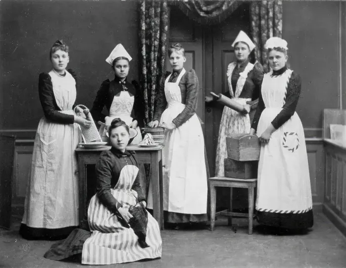 Framed Print : Pupils at Uppsala Housekeeping School, 1890-1899. Creator: Henri Osti Framed Print : Pupils at Uppsala Housekeeping School, 1890-1899. Creator: Henri Osti