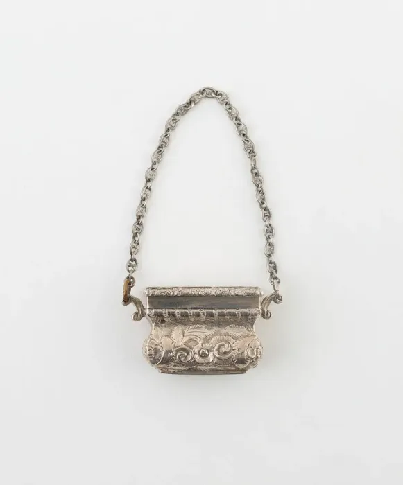 Framed Print : Purse-Shaped Vinaigrette with View of Windsor Castle, Birmingham, 1843 / 44 Framed Print : Purse-Shaped Vinaigrette with View of Windsor Castle, Birmingham, 1843 / 44