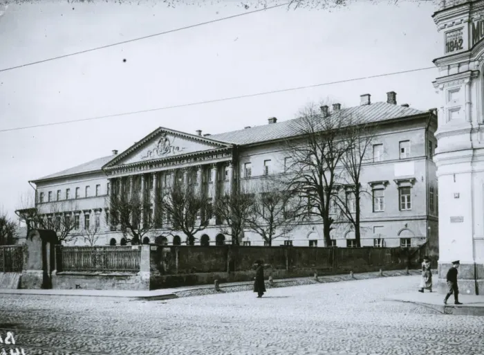 Framed Print : Pyotr Yeropkin House (Commercial school) on the Ostozhenka street in Moskow, 1912-1914 Framed Print : Pyotr Yeropkin House (Commercial school) on the Ostozhenka street in Moskow, 1912-1914