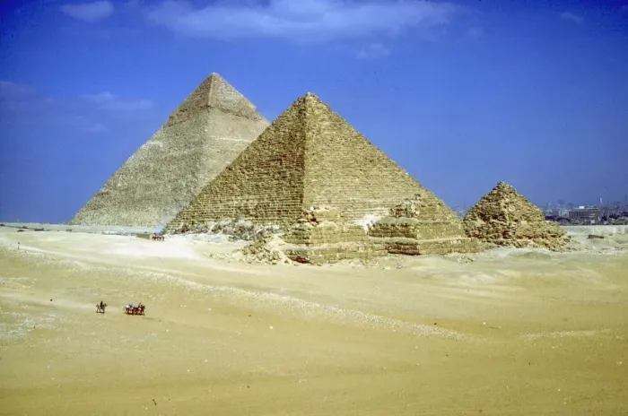 Framed Print : Pyramids of Khafre and Mycerinus and three pyramids of his Queens, Giza, Egypt, c2600-c2500 BC Framed Print : Pyramids of Khafre and Mycerinus and three pyramids of his Queens, Giza, Egypt, c2600-c2500 BC