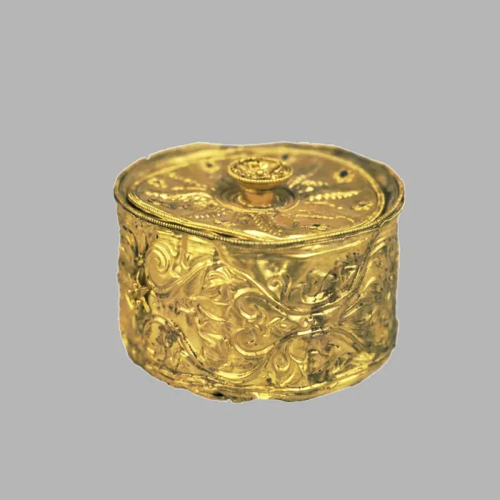 Framed Print : Pyxis, 4th-3th century BC. Artist: Scythian Art Framed Print : Pyxis, 4th-3th century BC. Artist: Scythian Art