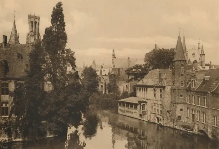 Framed Print : Quai du Rosaire, c1928 Framed Print : Quai du Rosaire, c1928