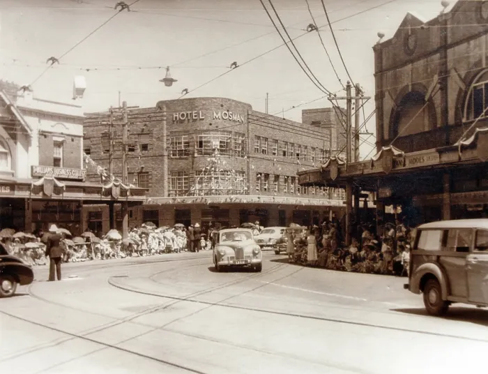 Framed Print : Queen Elizabeth II visits Mosman, 18 February 1954. Creator: Unknown Framed Print : Queen Elizabeth II visits Mosman, 18 February 1954. Creator: Unknown