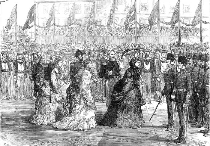 Framed Print : The Queen at Portsmouth inspecting the Naval Brigade of the Ashantee War, 1874. Creator: Unknown Framed Print : The Queen at Portsmouth inspecting the Naval Brigade of the Ashantee War, 1874. Creator: Unknown