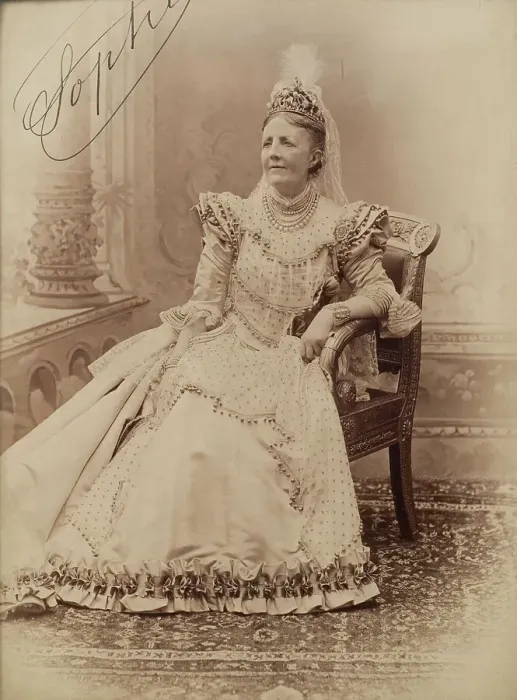 Framed Print : Queen Sophia of Sweden & Norway, 1900. Creator: Gosta Florman. Queen Sophia of Sweden & Norway, 1900. Creator: Gosta Florman Framed Print : Queen Sophia of Sweden & Norway, 1900. Creator: Gosta Florman. Queen Sophia of Sweden & Norway, 1900. Creator: Gosta Florman