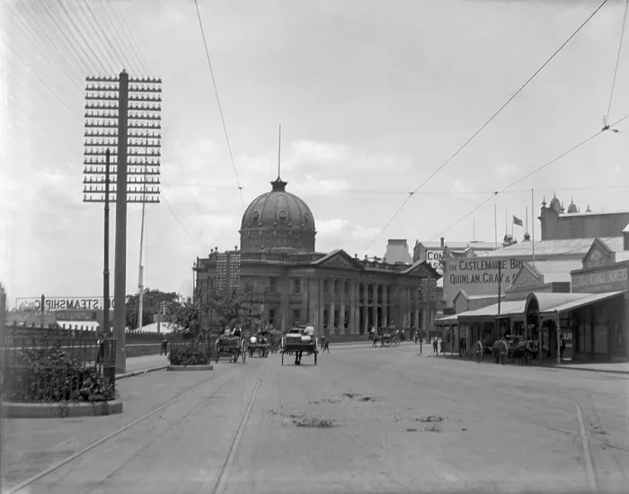 Framed Print : Queen street (Brisbane), Customs House in background Brisbane, 1905 Framed Print : Queen street (Brisbane), Customs House in background Brisbane, 1905