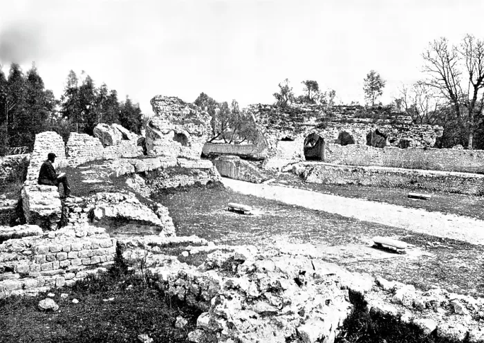 Framed Print : The Queen's Visit to Cimiez: Roman remains at Cimiez, 1895. Creator: Jean Gilletta. The Queen's Visit to Cimiez: Roman remains at Cimiez, 1895. Creator: Jean Gilletta Framed Print : The Queen's Visit to Cimiez: Roman remains at Cimiez, 1895. Creator: Jean Gilletta. The Queen's Visit to Cimiez: Roman remains at Cimiez, 1895. Creator: Jean Gilletta